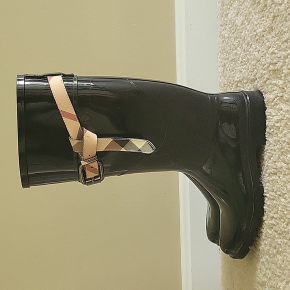 Burberry Shoes - Burberry Rubber Rain Boots, Sz 8(38), Black